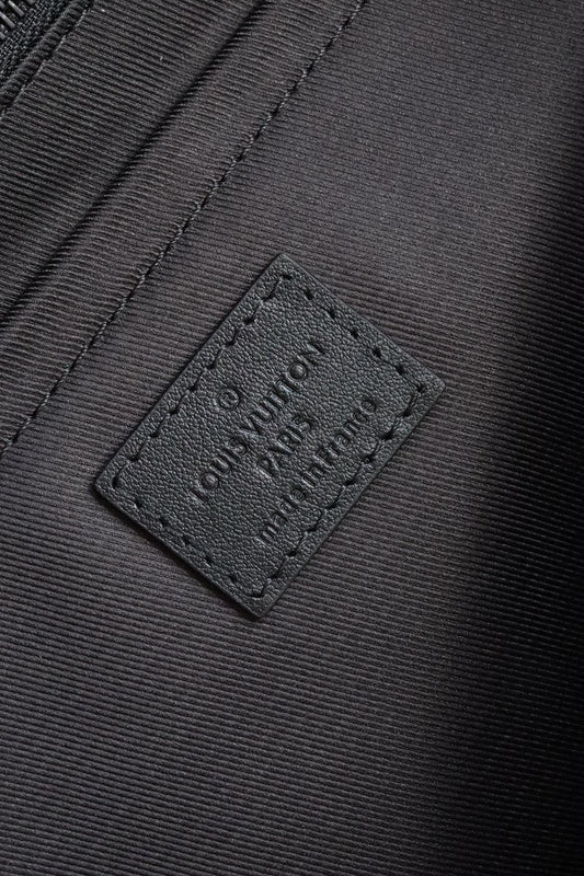 LOV - Luxurious Totes - 1821