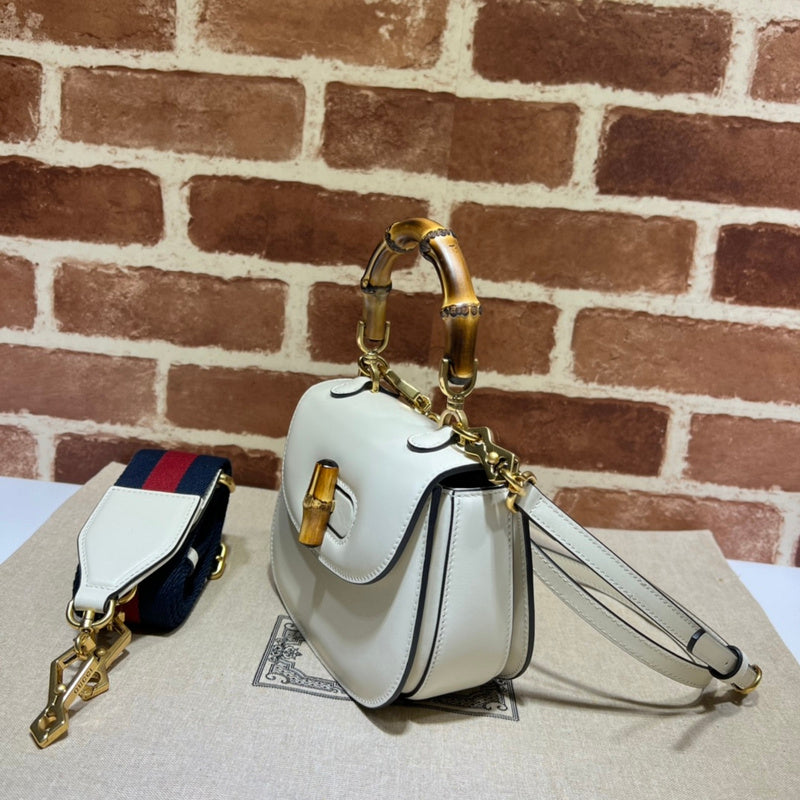 GUI - Luxurious Totes - 082