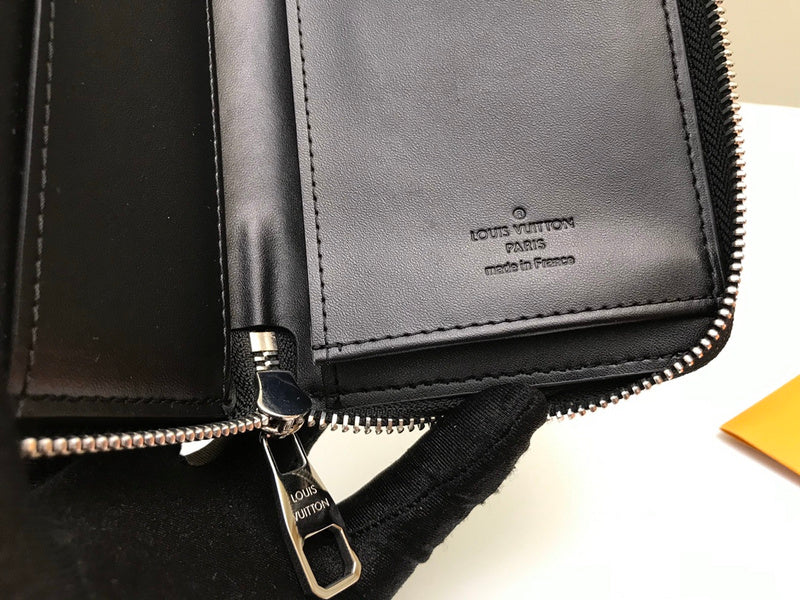 Luxurious Totes - Latest - 703