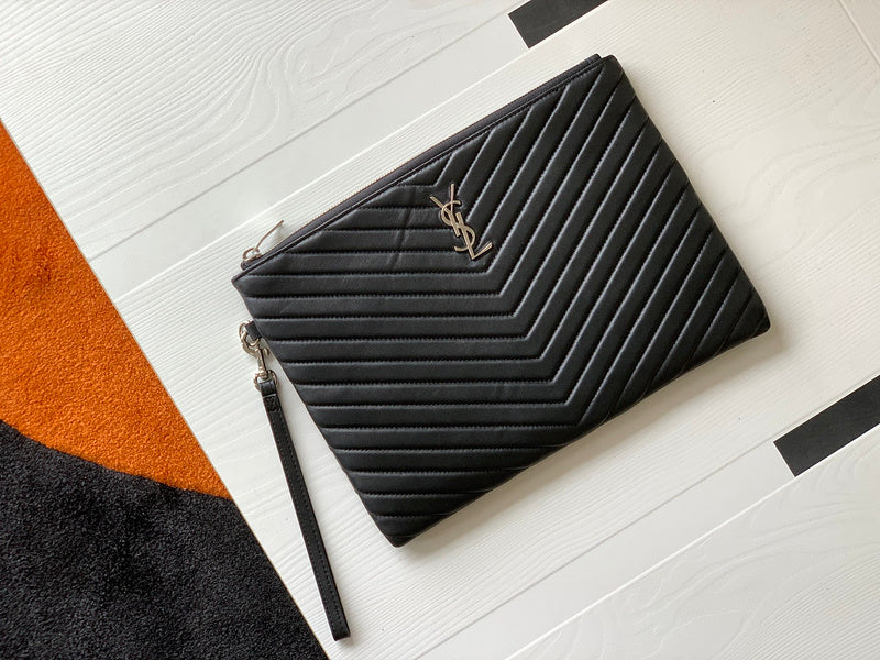 Luxurious Totes - Latest - 8661