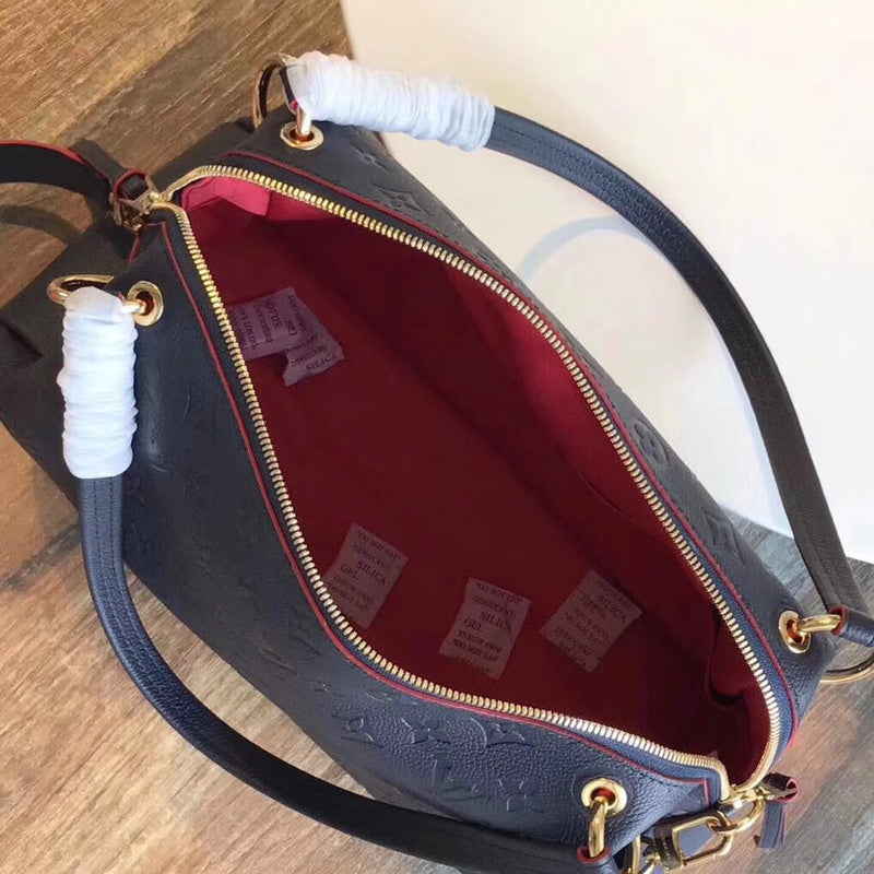 LOV - Luxurious Totes - 2391