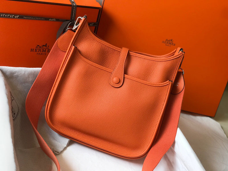 Luxurious Totes - Latest - 6817
