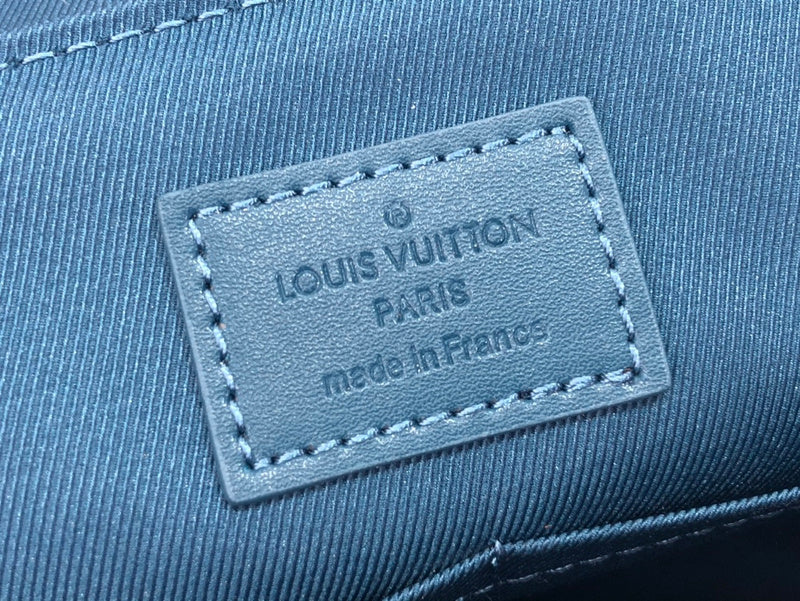 LOV - Luxurious Totes - 1816