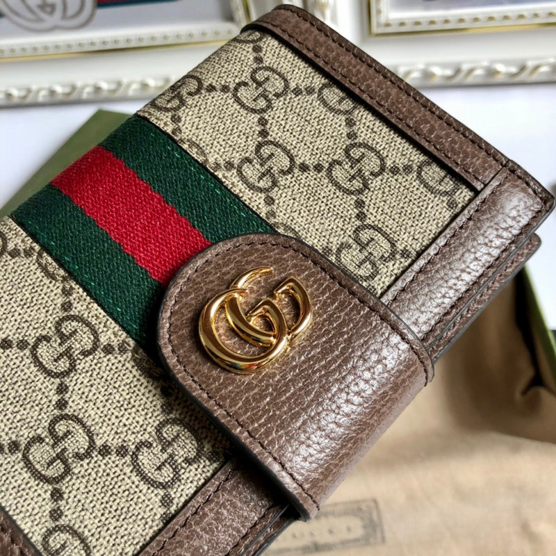 GUI - Luxurious Totes - 185