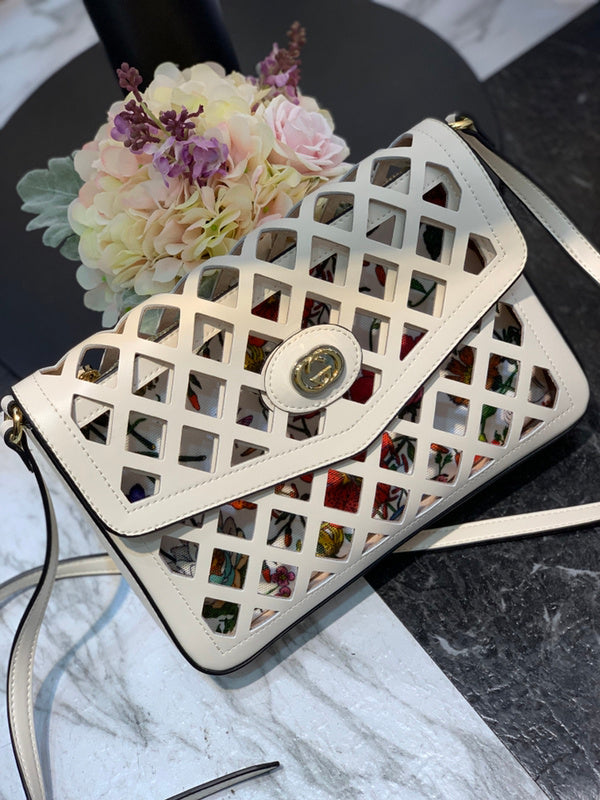 GUI - Luxurious Totes - 455
