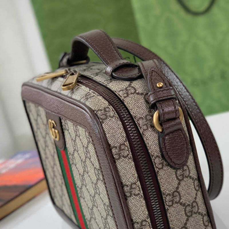 GUI - Luxurious Totes - 220