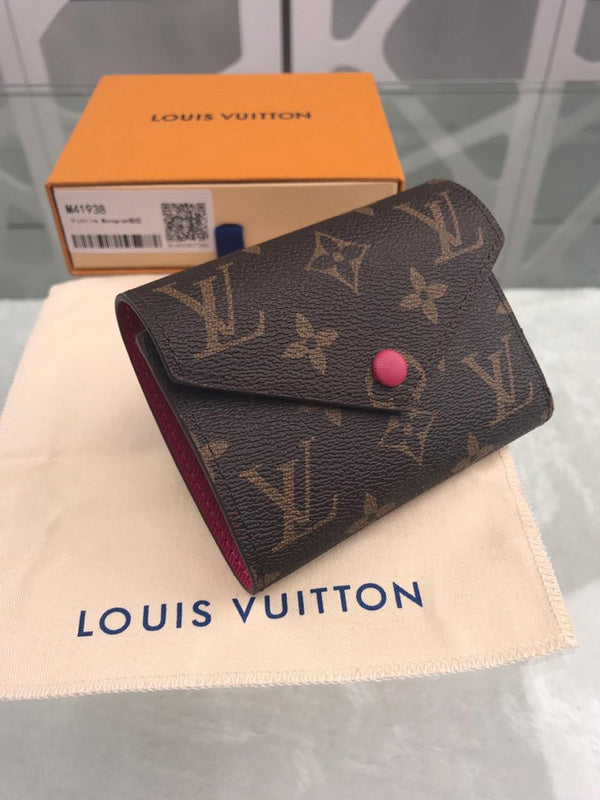 LOV - Luxurious Totes - 2344