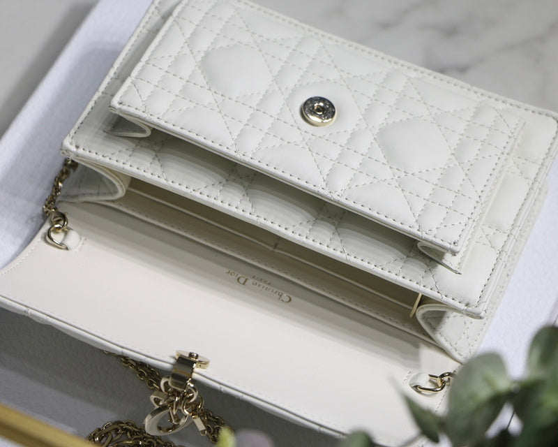 Luxurious Totes - Latest - 6459