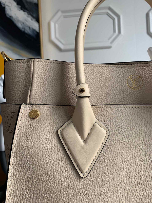 LOV - Luxurious Totes - 2516