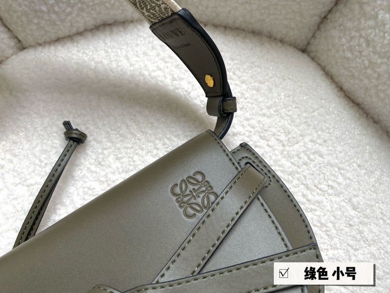 Luxurious Totes - LW-CH Bags - 015