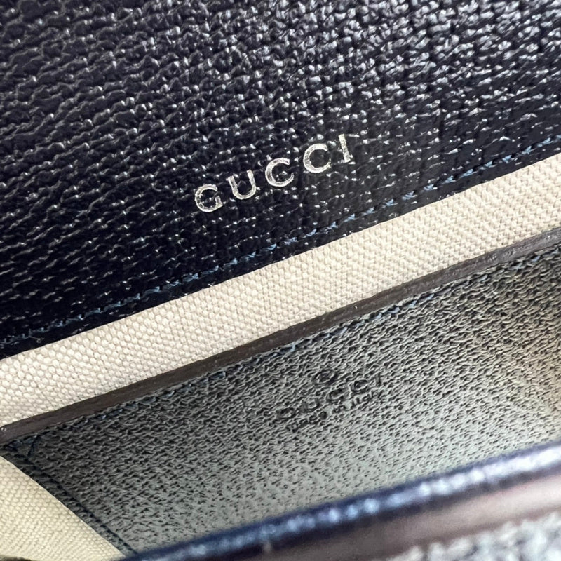 GUI - Luxurious Totes - 876