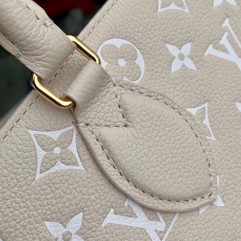LOV - Luxurious Totes - 1468