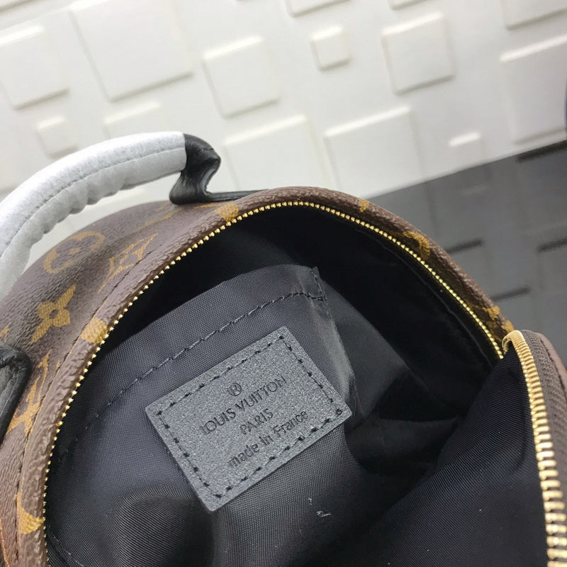 Luxurious Totes - Latest - 1618