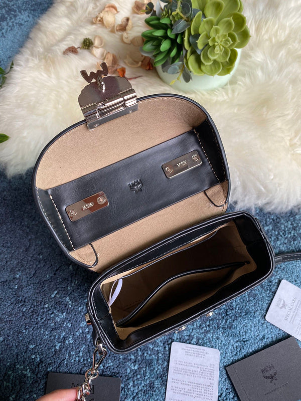 Luxurious Totes - Latest - 7805
