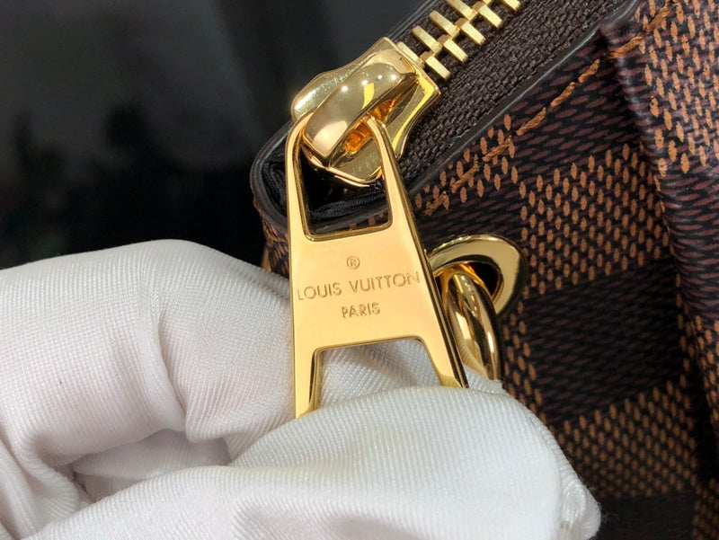 LOV - Luxurious Totes - 781