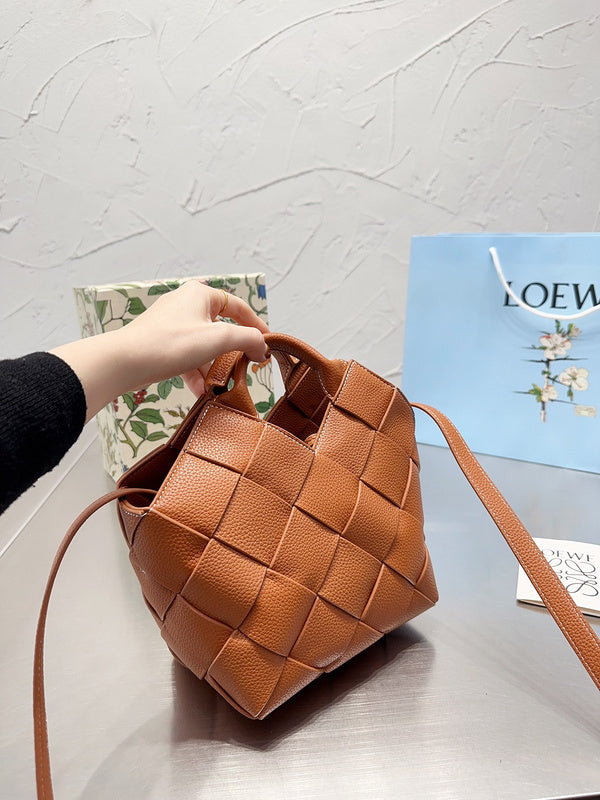 Luxurious Totes - LW-CH Bags - 051