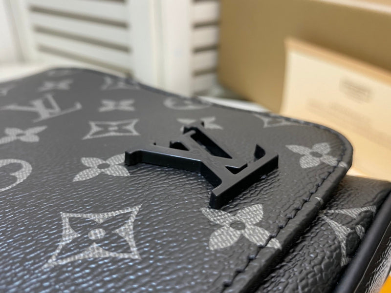 LOV - Luxurious Totes - 2507