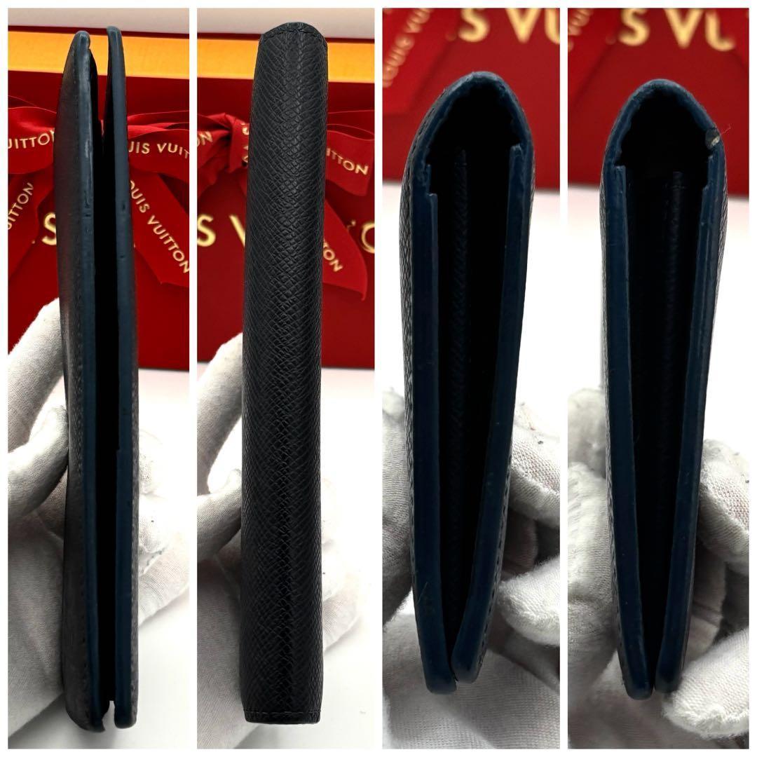 Louis Vuitton Wallet Taiga Portefeuille Brazza NM Navy