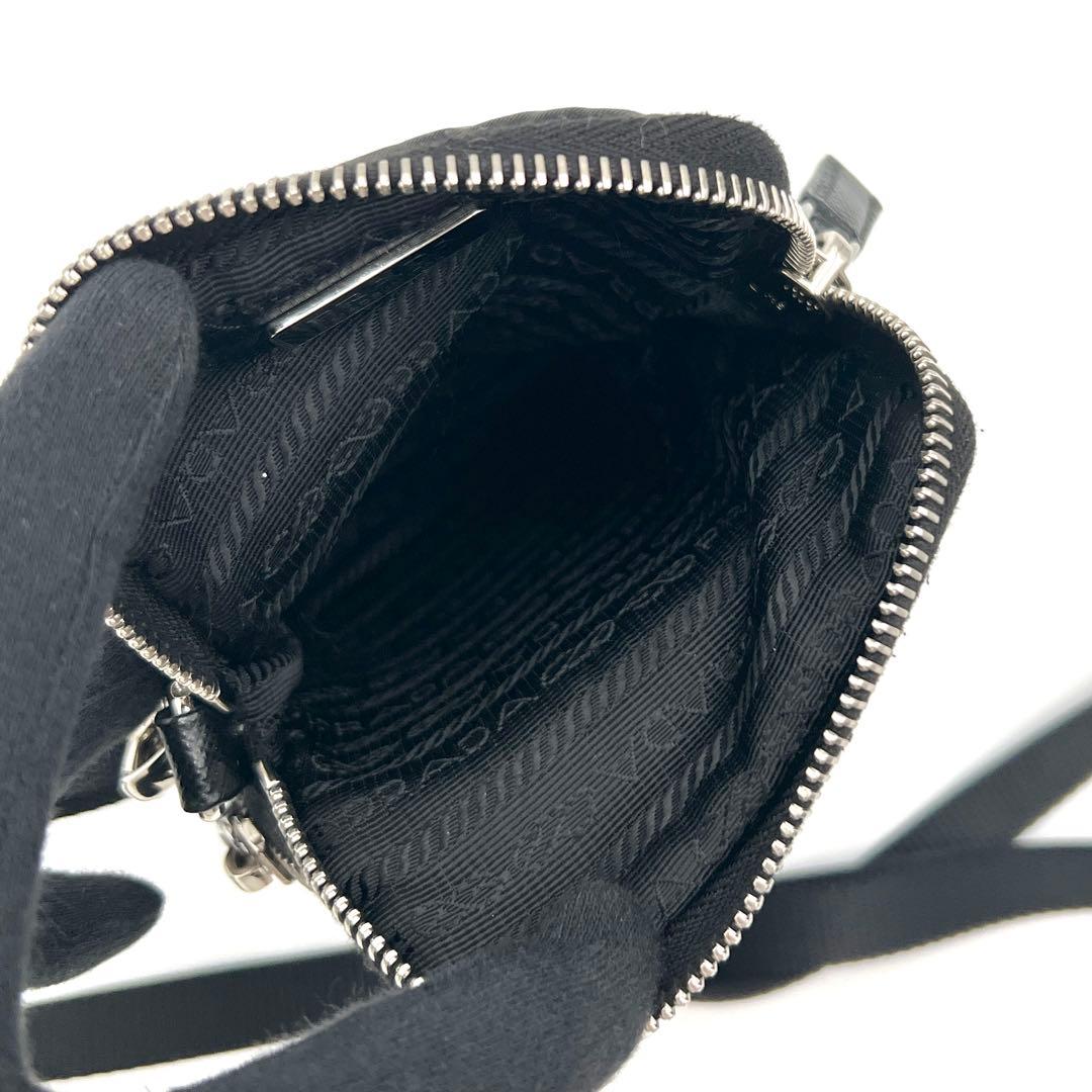 Prada Re-Nylon Shoulder Smartphone Black Triangular Plate