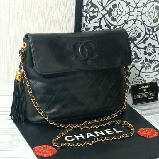 Chanel Quilted Chain Shoulder Lambskin Fringe Black CC Logo Crossbody