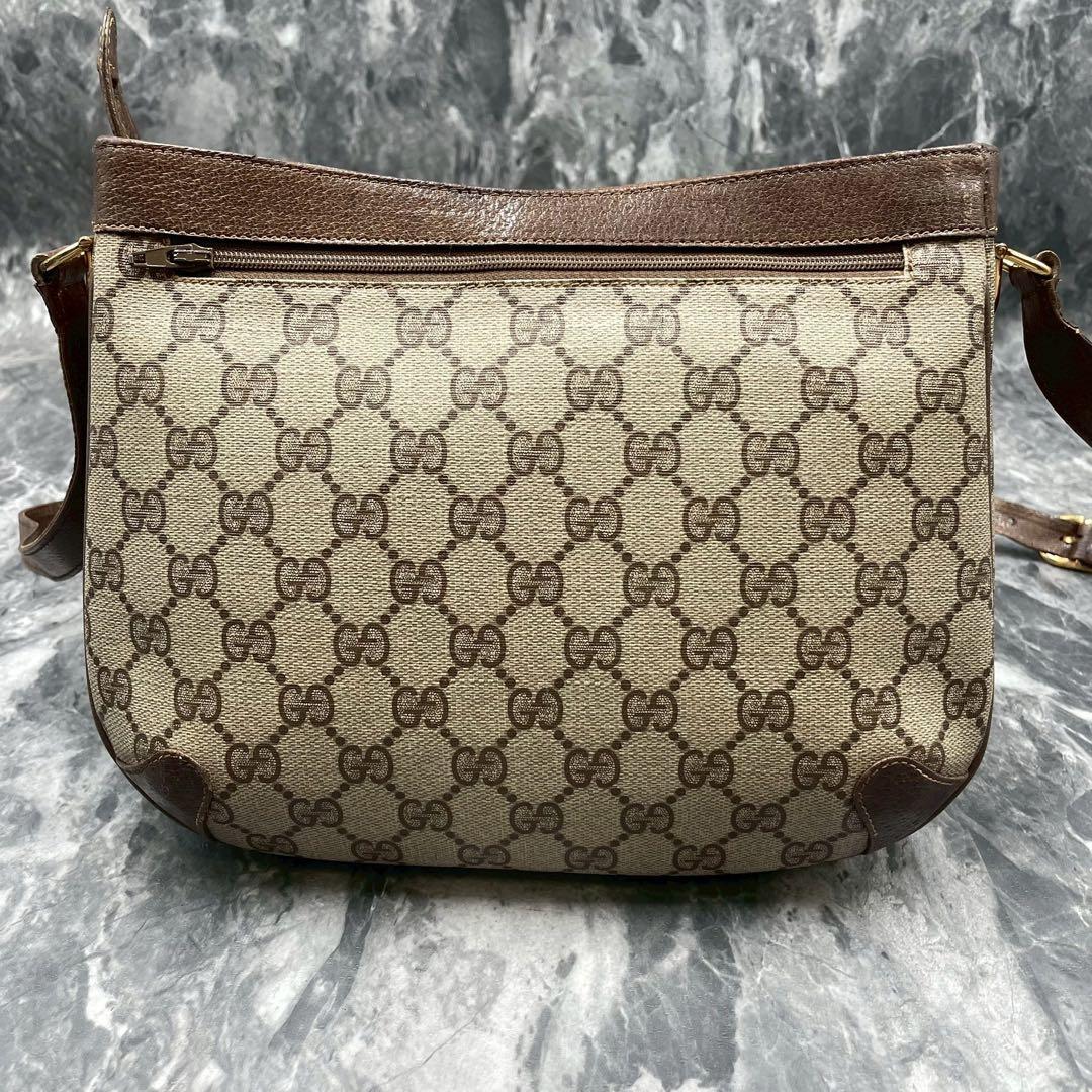 Gucci GG Shoulder Bag Brown Beige Leather Logo